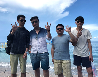年度優秀員工